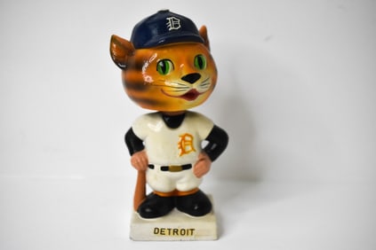 1960s Japan Square Base Detroit Tigers Bobble Head