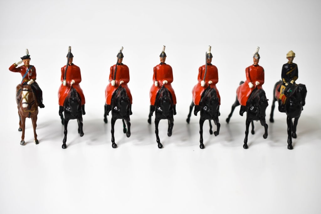 Britains Lead Queen Elizabeth & Life Guards (1 of 4)