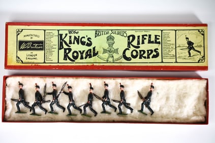 Britains Boxed 98 King's Royal Rifle Corps Running
