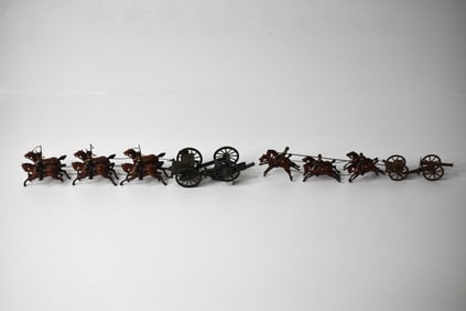 2 Britains Cannonades