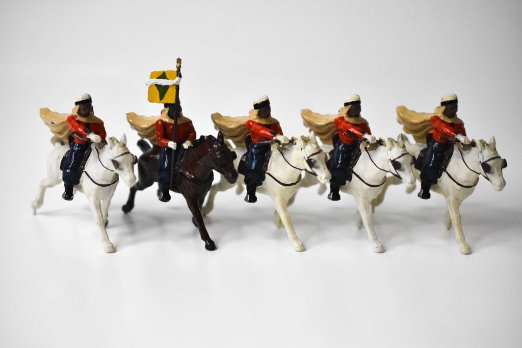 Britains Boxed 2172 French Army Spahi Algerien (1 of 7)