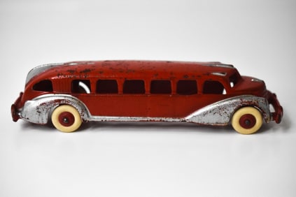 Hubley Cast Iron Airflow Streamlined Bus