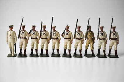 Britains Boxed Set No 1253 US White Jackets Navy