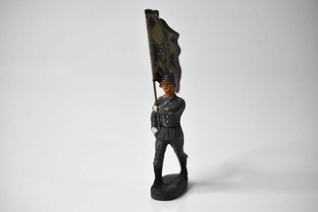 Composition WWII German Army Flag Bearer (1 of 9)