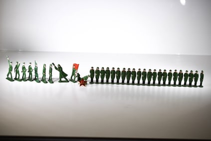 Russian Soviet Union Soldiers Boxed