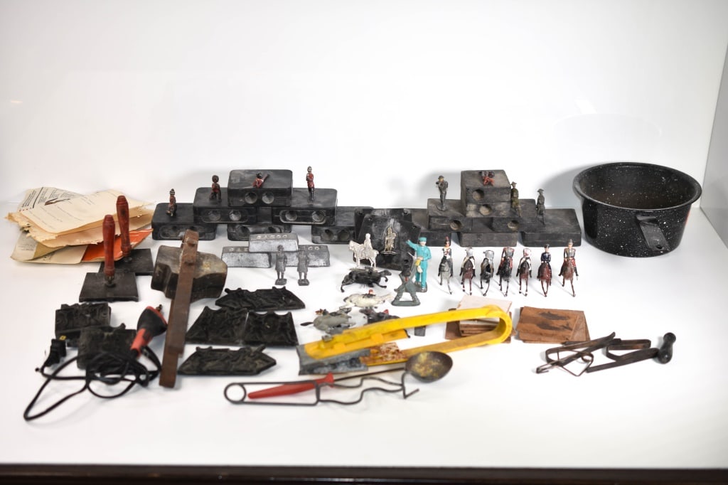 Lead Soldier Molds (1 of 9)