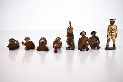 Barclay Manoil Soldiers w Ethiopian Soldier