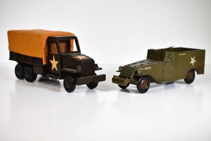 2 Wooden WWII US Army Vehicles
