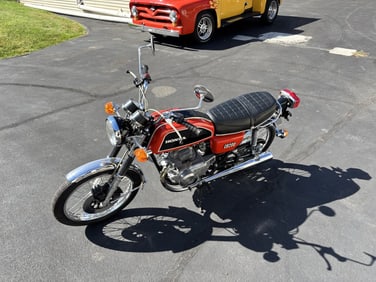 1975 Motorcycle Honda CB200 (T)