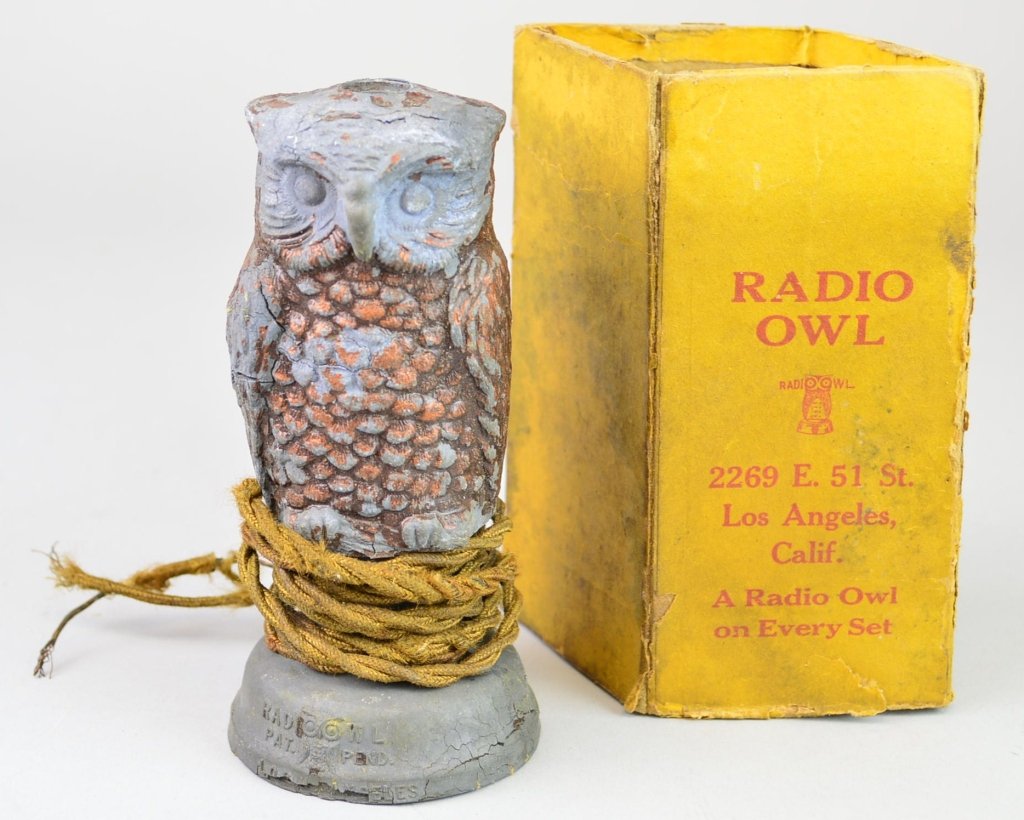 Radio Owl Antenna: Radio Owl Antenna, with original box in as found condition. stands 5.5 tall."