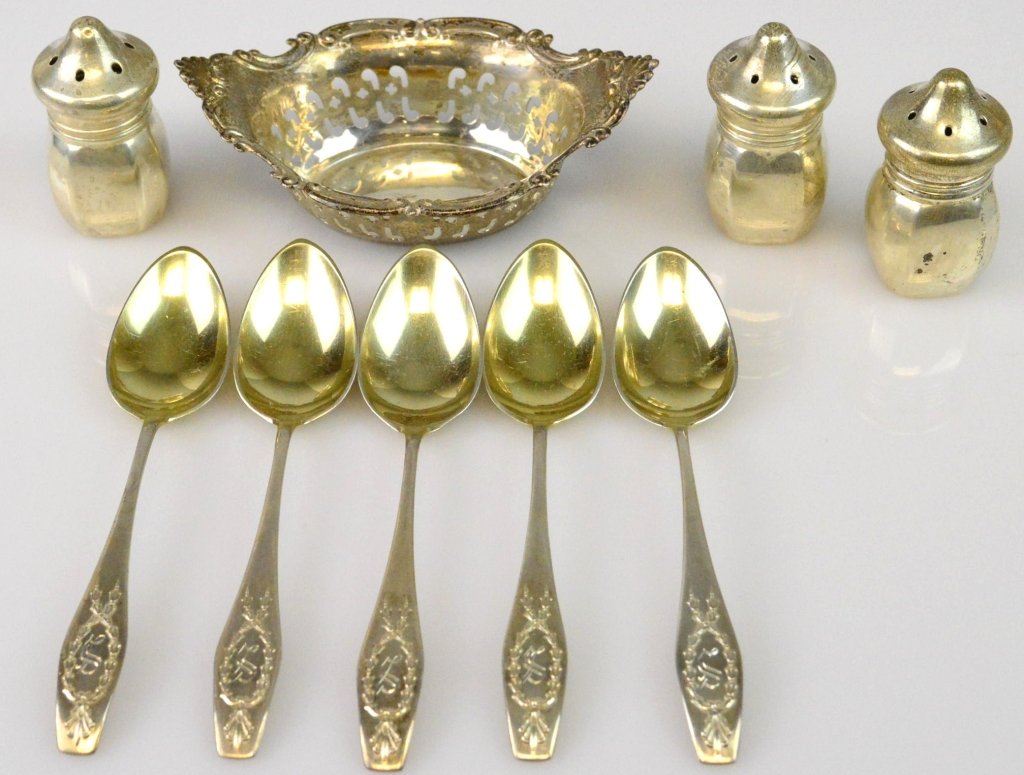 Sterling Silver Lot: Lot includes (3) Sterling silver salt and pepper shakers, gorham sterling pin cushion holder, and (5) Gorham spoons. total weight 97g or 3.11 ozt