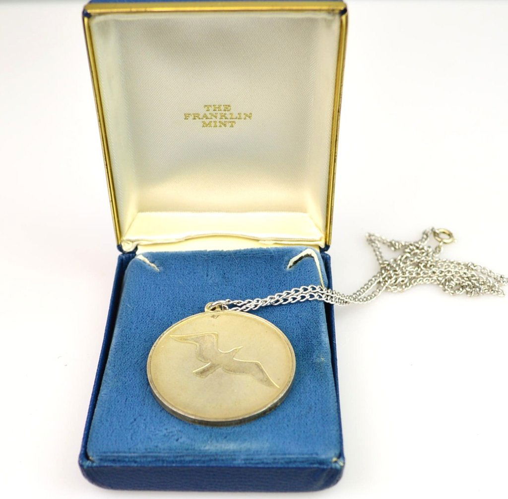 Franklin Mint Sterling Silver Necklace Pendant May 04 2018 Franklin Mint Sterling Silver Necklace Pendant May 04 2018 The Saucon Valley Auction In Pa