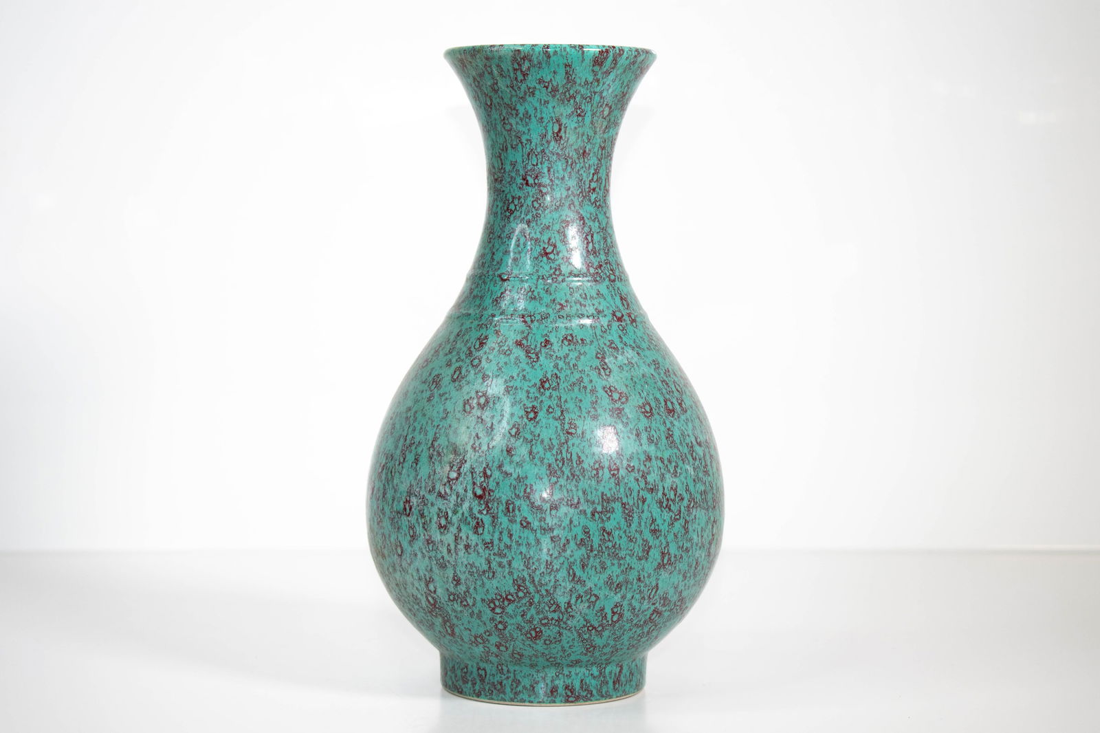 Chinese Qing Dynasty Lujun Glazed Vase (Signed) (1 of 11)