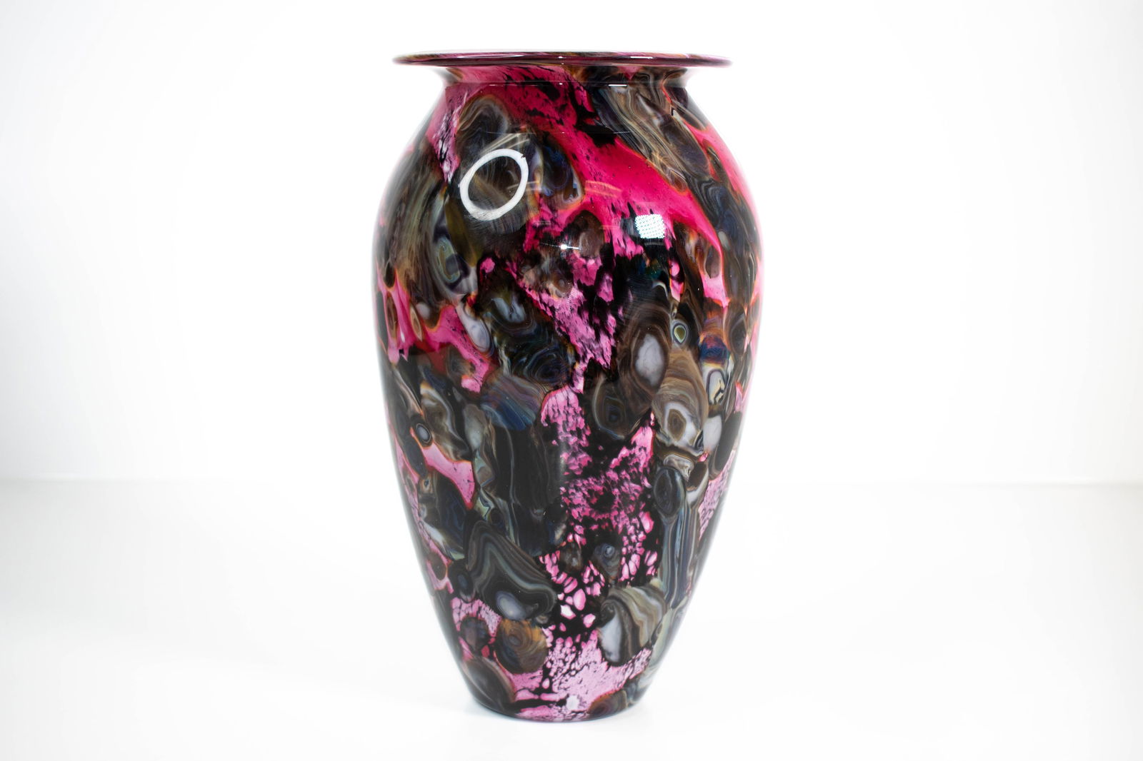 Robert Eickholt Signed Art Glass Vase (1 of 17)