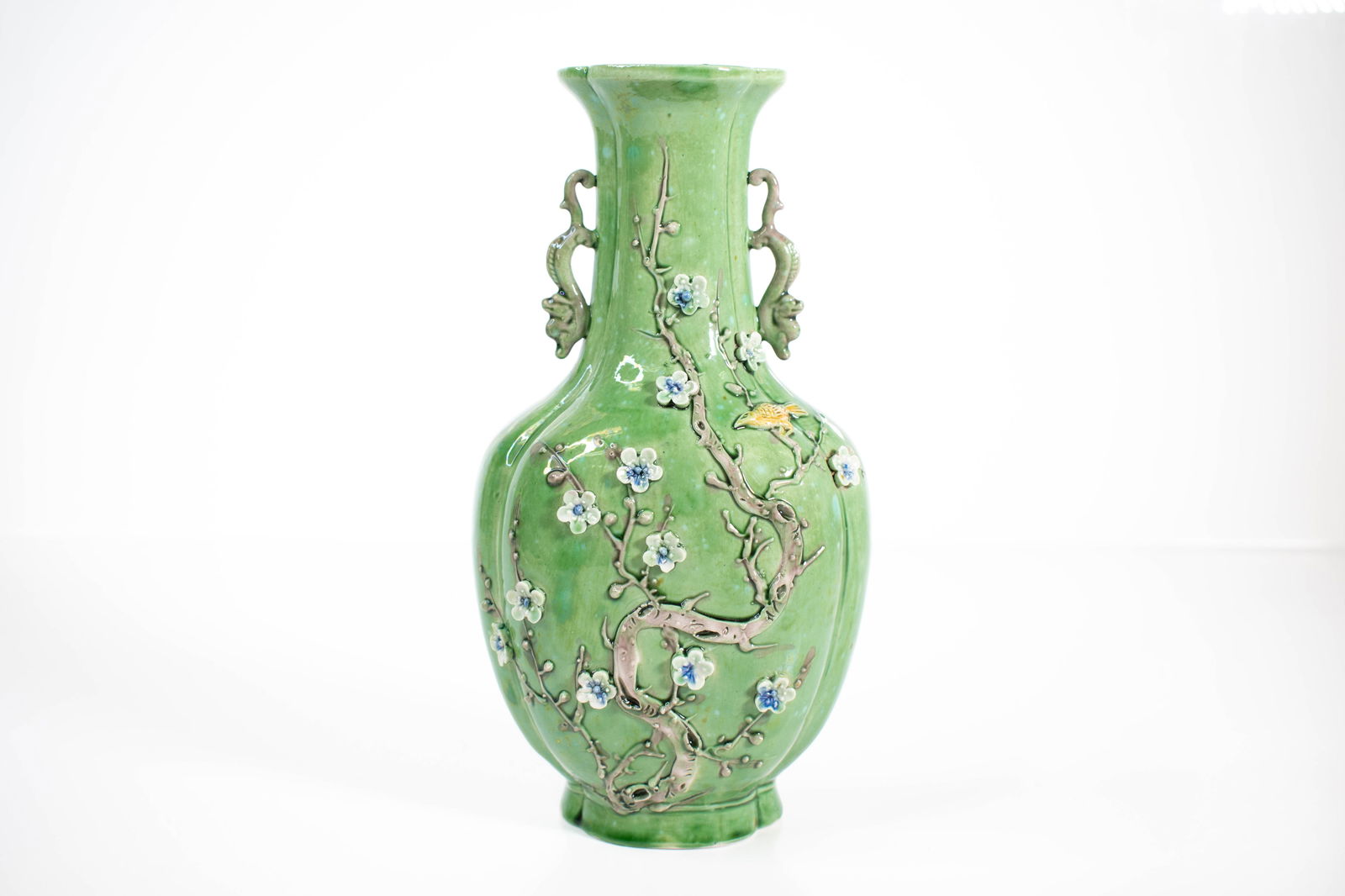 Chinese Porcelain Vase (1 of 8)