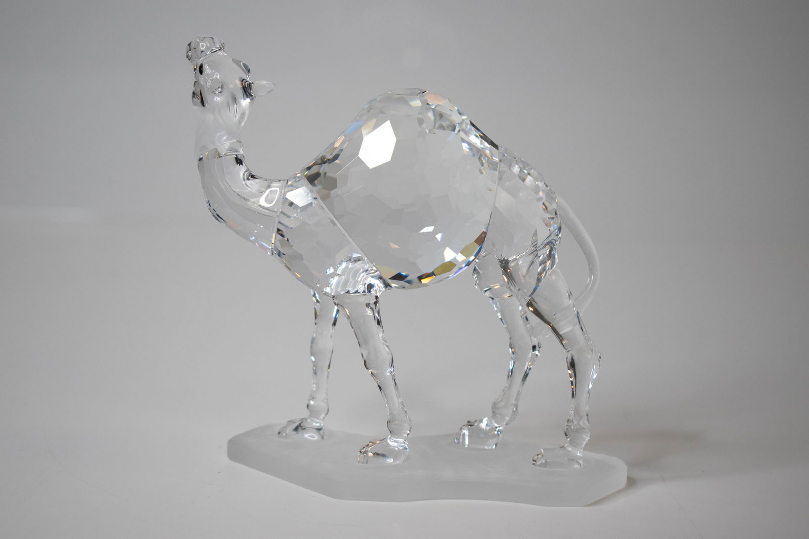 SWAROVSKI CAMEL 247683 - 4