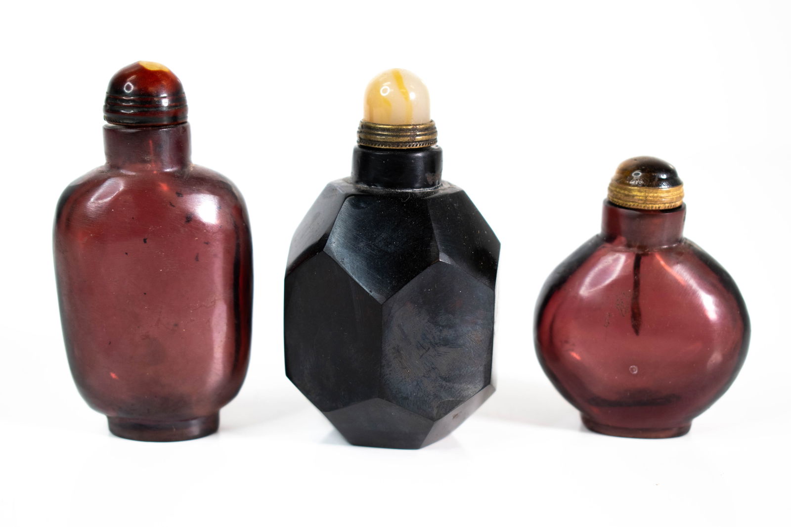 Chinese Carved Snuff Bottles (1 of 5)