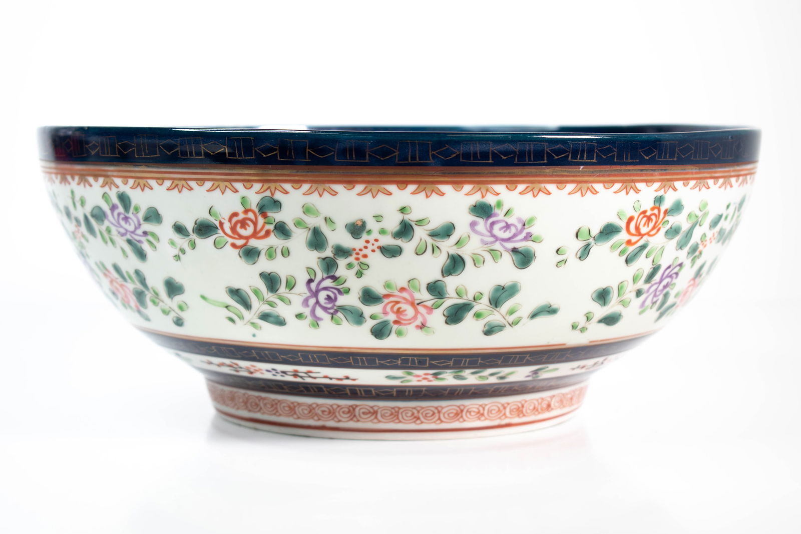 Antique Chinese Style Small Punch Bowl: A fine and small punch bowl, in good condition with a small chip to the edge. Nicely painted, circa 1880-1900. ****We Offer In-House Shipping*** Approximately 5.5"H 12”W