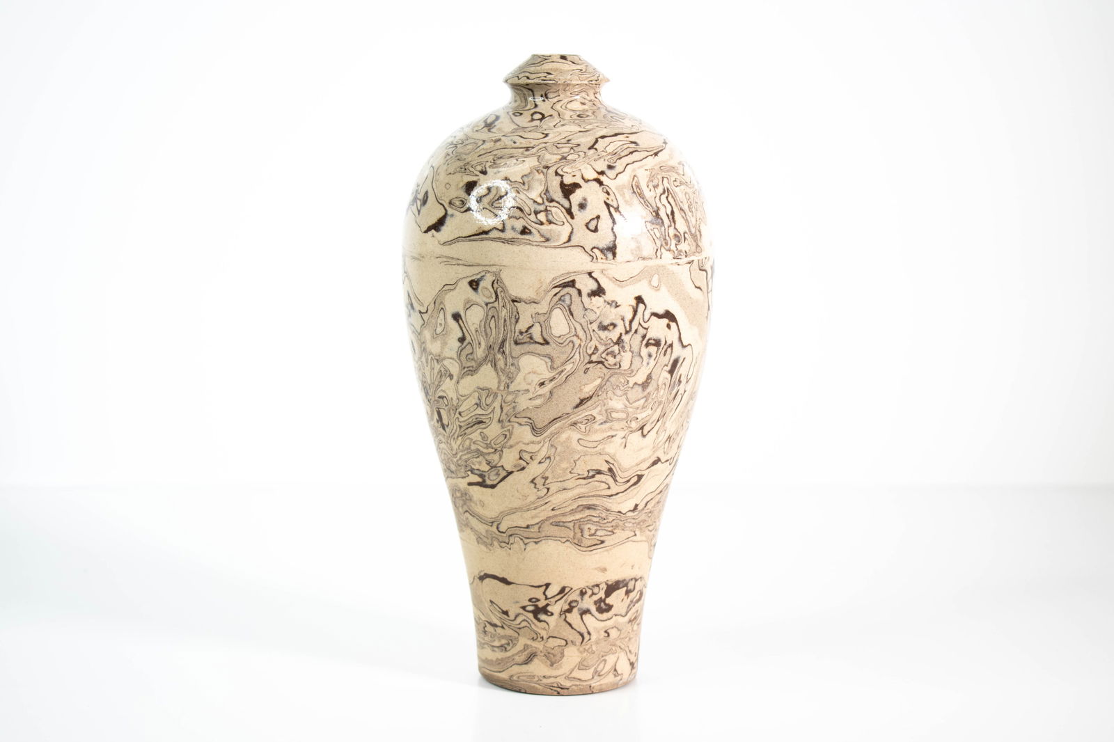 A Fine Song Dynasty Style Vase (1 of 9)
