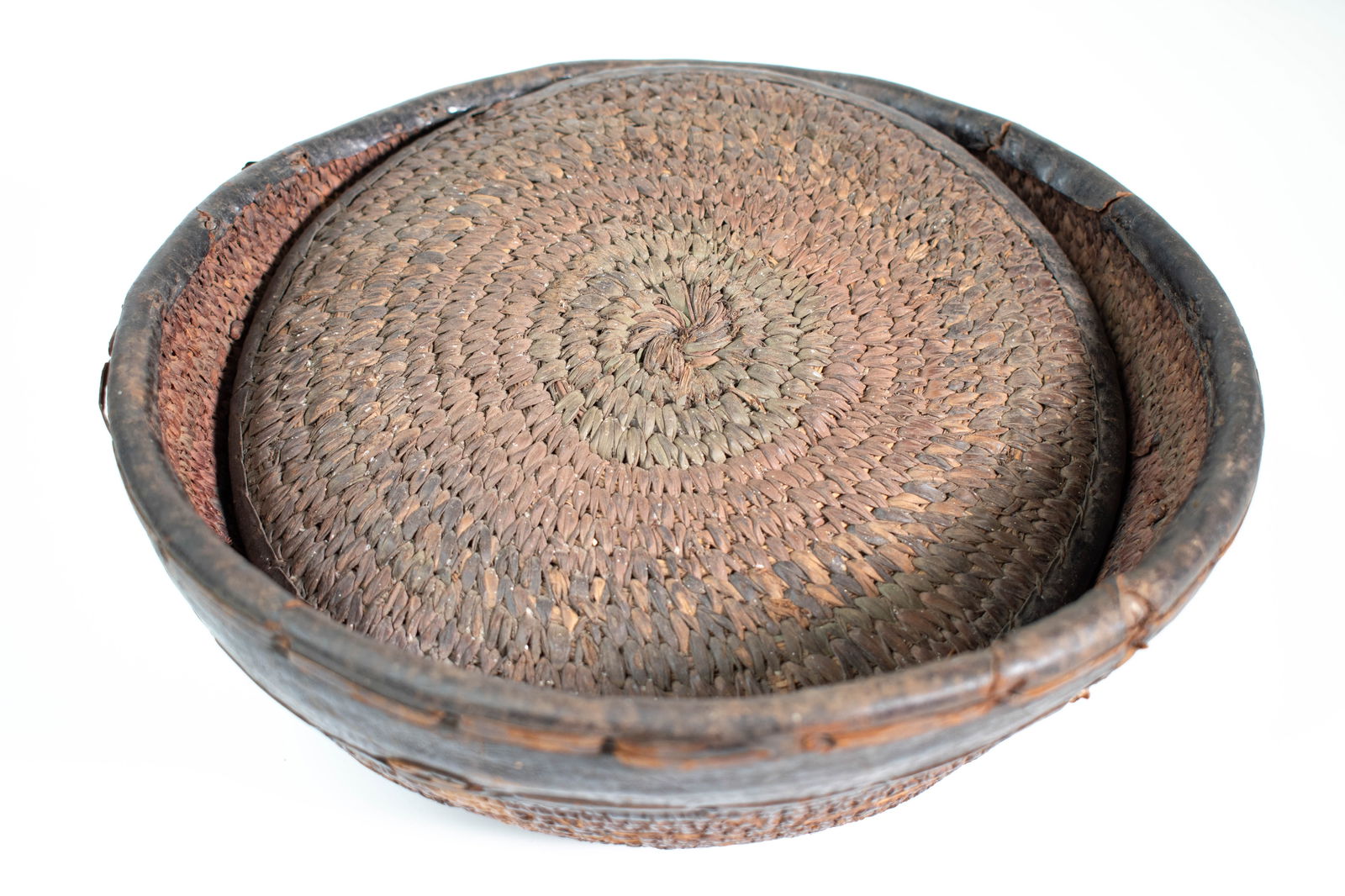 Early African Basket & Lid (1 of 20)