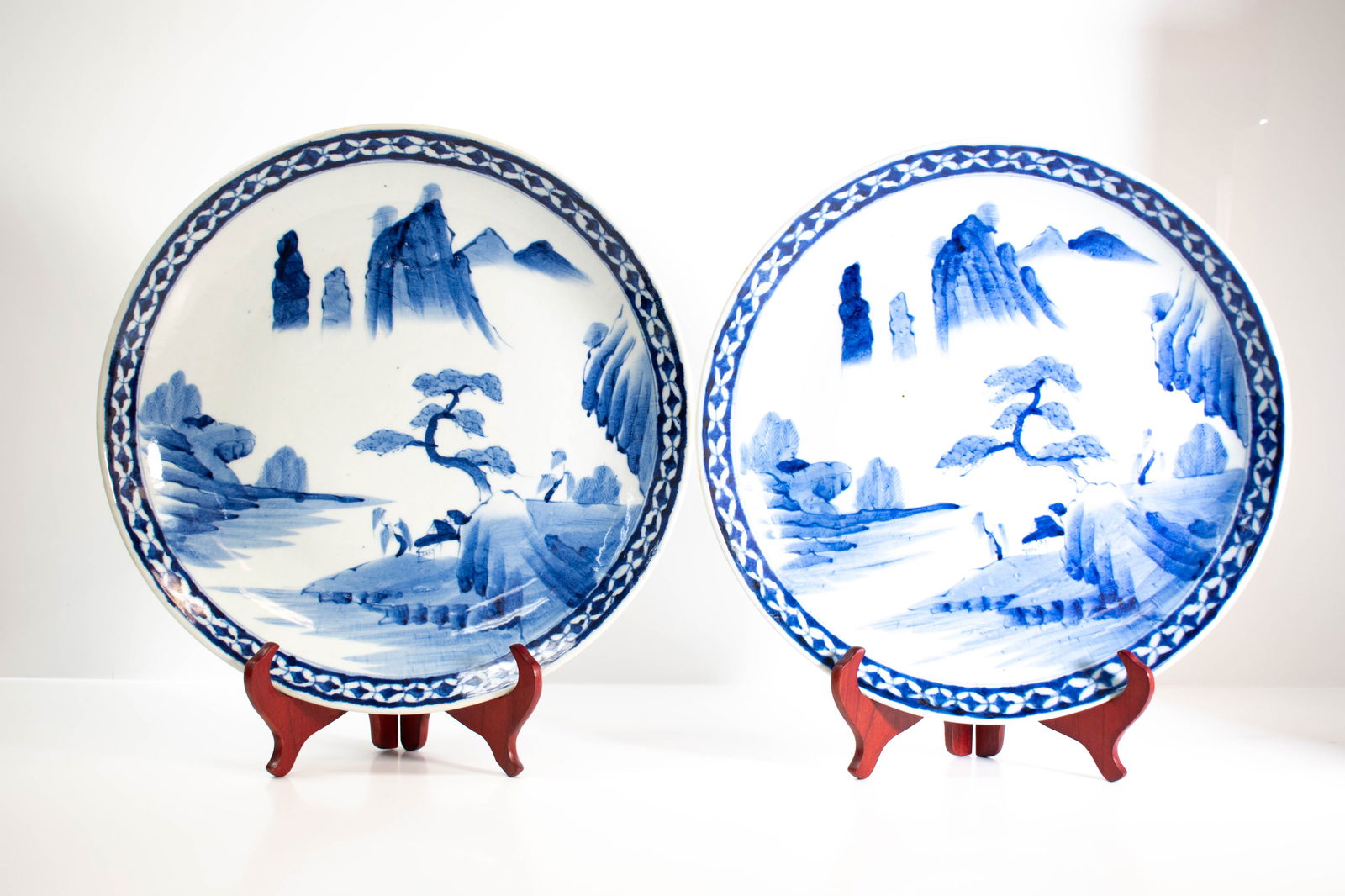 Antique Monumental Japanese Charger 14.5": A fine antique Japanese Meiji Period charger. Width: 14.5" ****We Offer In-House Shipping***