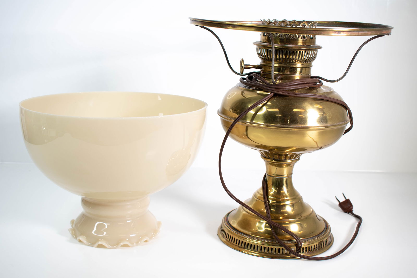 Antique Brass Oil Lamp: Brass oil lamp converted to electric Approximately 21.5"H ****We Offer In-House Shipping***