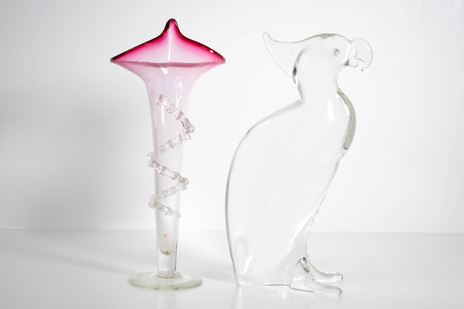Art Glass V. Nason Murano Bird & Antique Vase: V. Nason for Murano Bird figure and a Jack in the Pulpit style vase with cranberry details Tallest item 12" ****We Offer In-House Shipping***