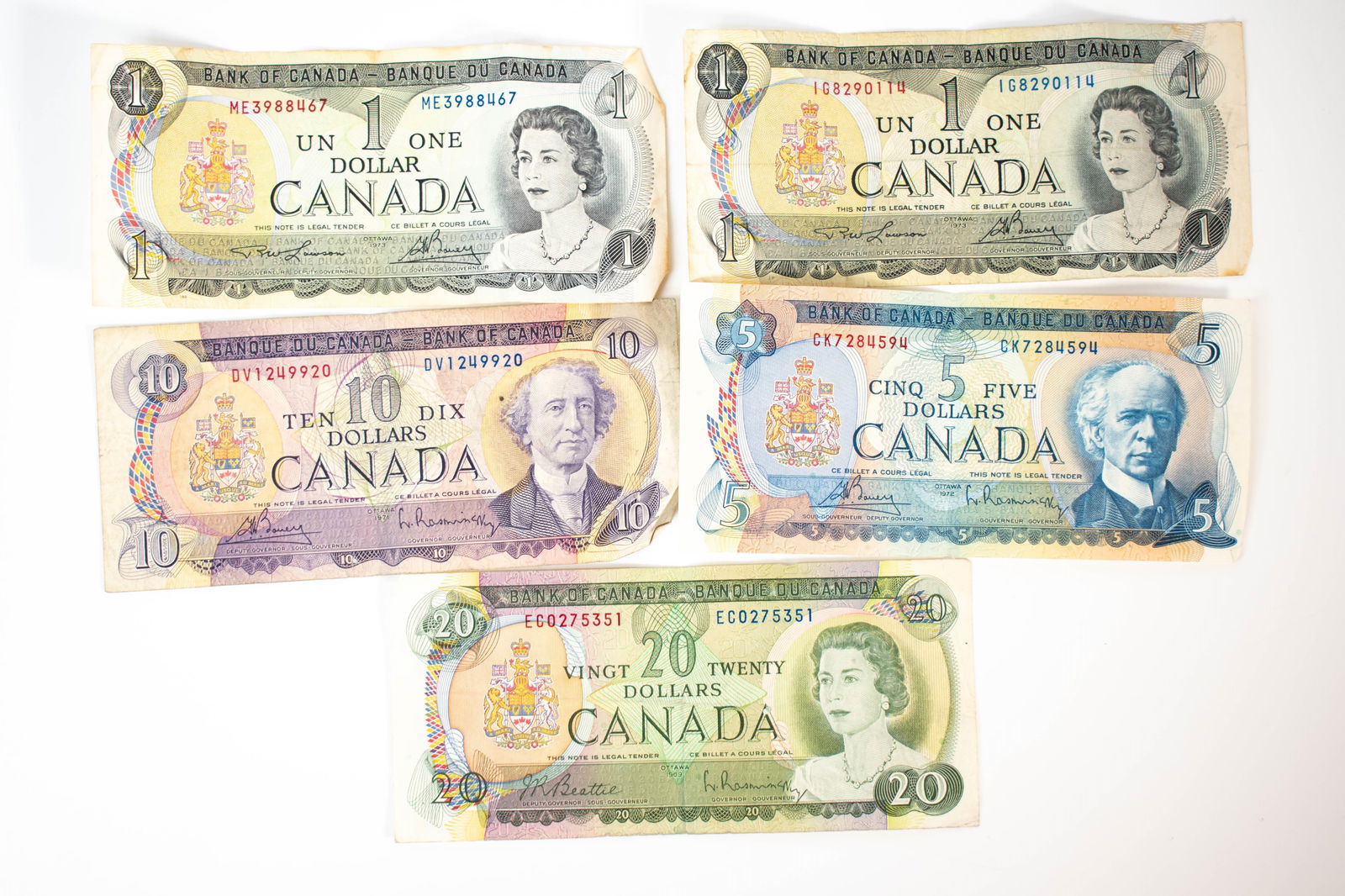 Canada Currency: A collection of Candian currency. ****We Offer In-House Shipping***