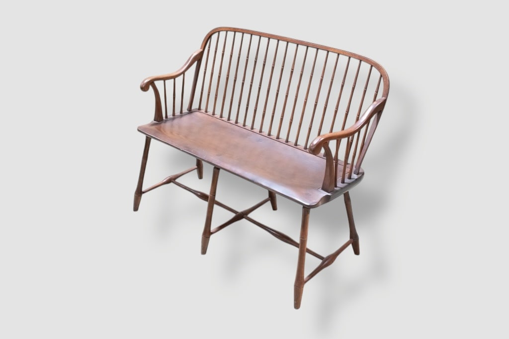 R. Hofer Benchmade Windsor Settee - 3