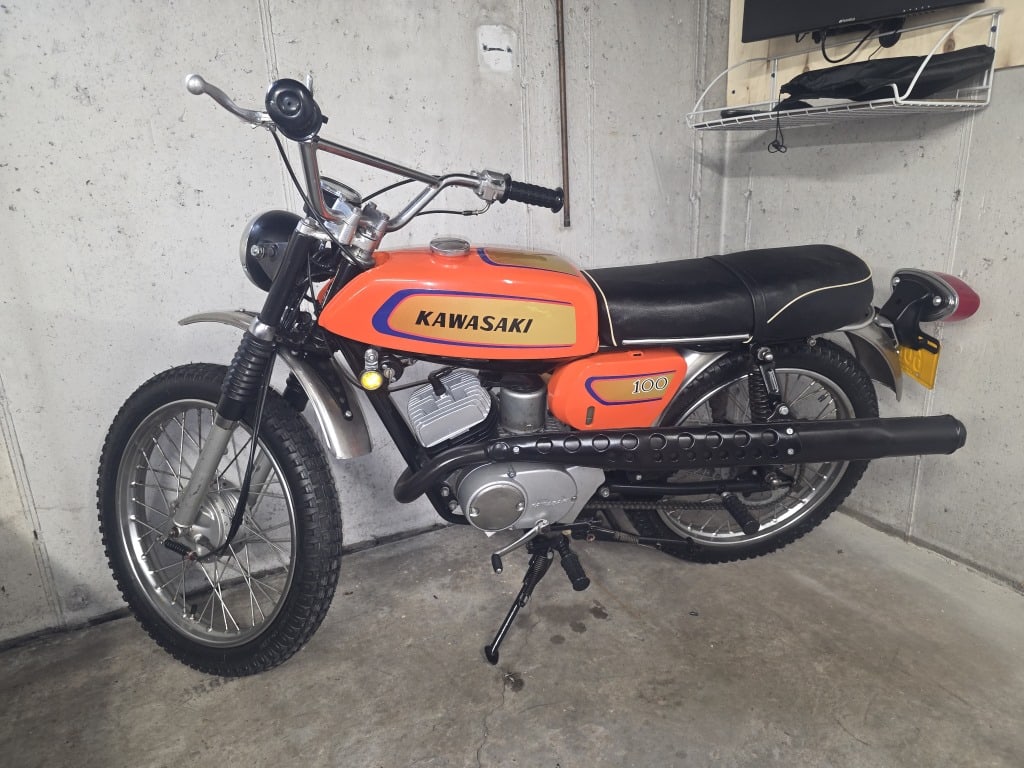 Vintage Kawasaki G4 100 motorcycle 3791 Miles (1 of 8)