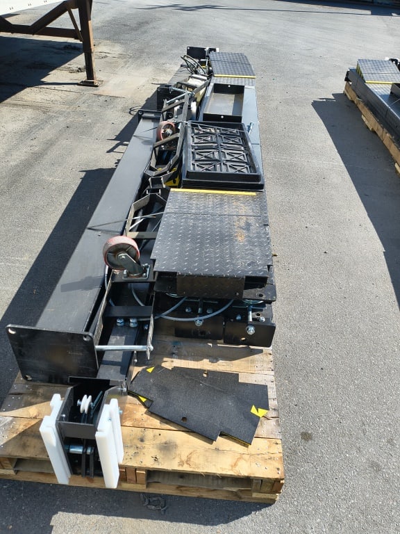 Challenger Quality Lifts Q4P09X (1 of 8)