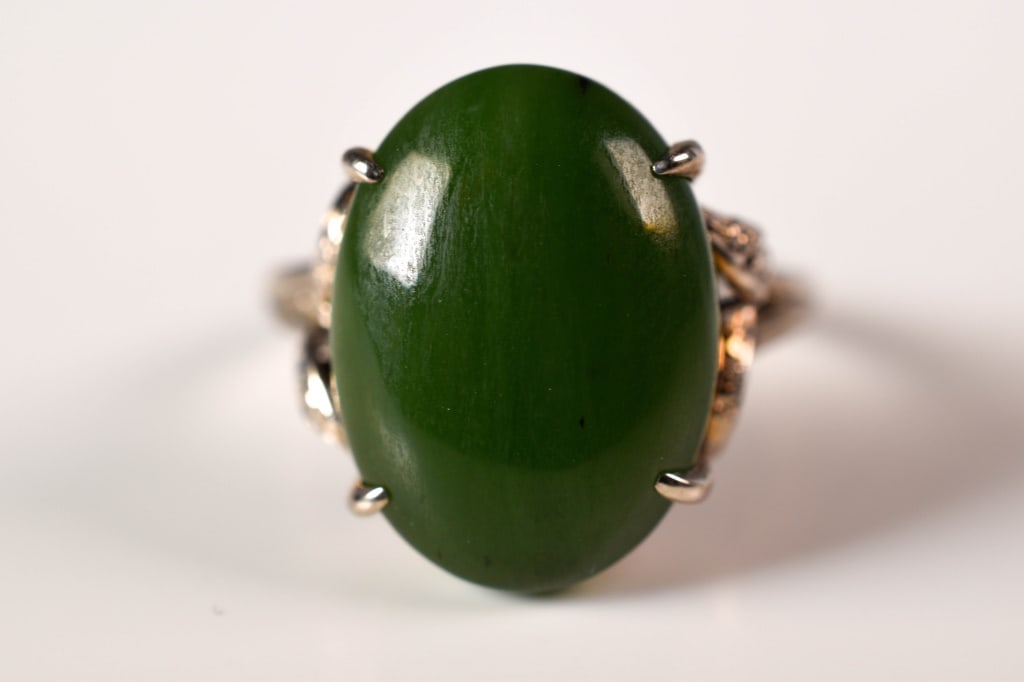 14K Gold & Jade Cabochon Ring 5.8g (1 of 6)