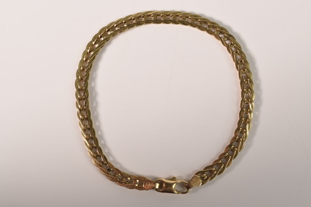 14K Gold Bracelet 8 Inches 7.23 Grams (1 of 3)