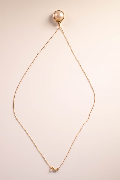 14K Gold & Pearl Necklace 18" 5 Grams (1 of 5)