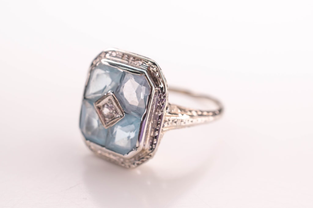 14K & Platinum, Topaz & Diamond Simulant Ring 2.6G (1 of 8)