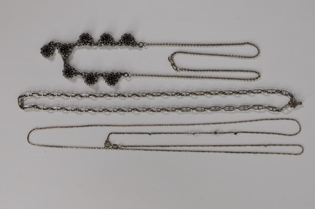 Sterling Silver Necklaces (1 of 4)