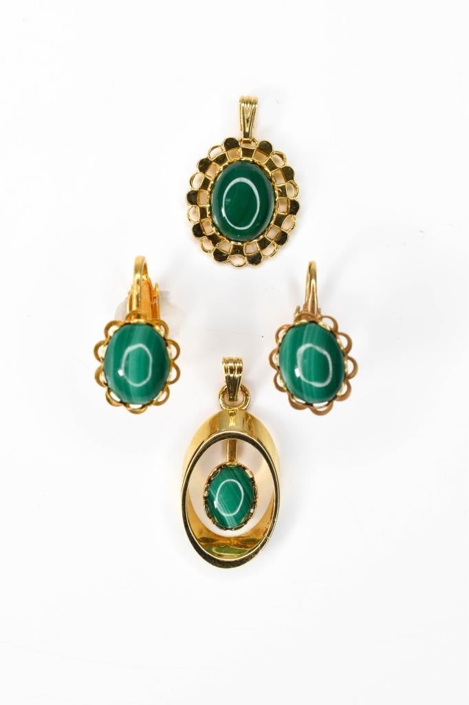 Malachite & Gold Tone Jewelry (1 of 5)