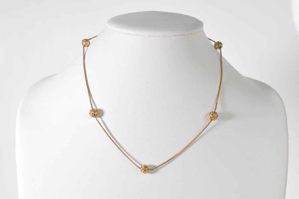 18K Gold Necklace with Stations: 18K gold necklace