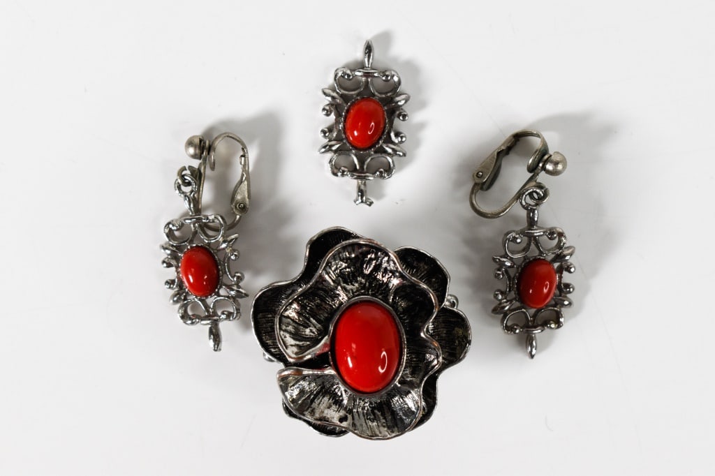 Costume Jewelry Collection (1 of 3)