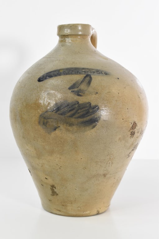 White Utica Blue Decorated #1 Gallon Ovoid Jug (1 of 11)