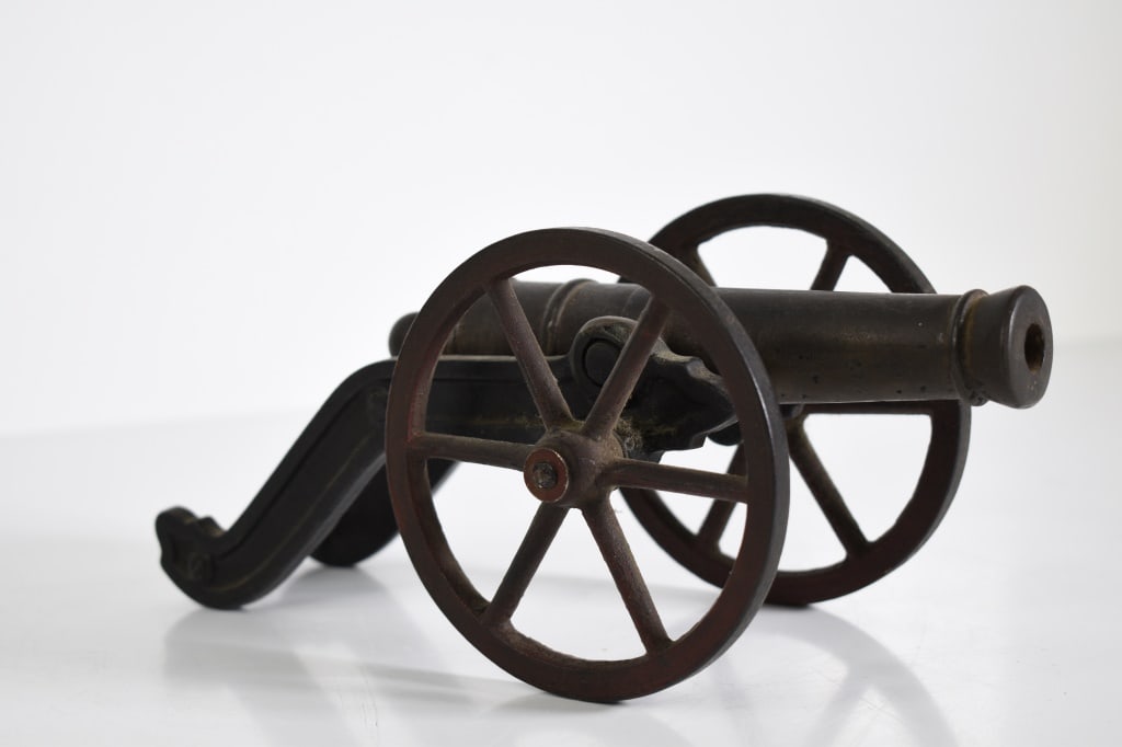 Cast Iron Artillery Cannon (1 of 4)