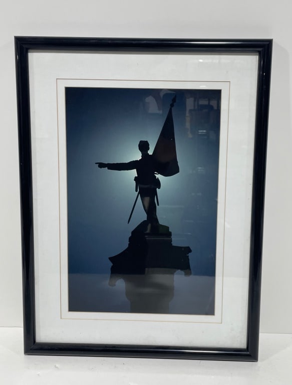 Photograph of Military Statue (1 of 1)