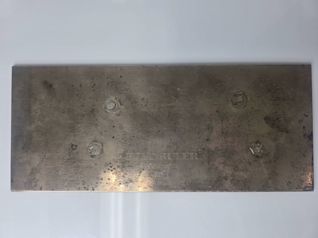 999 Silver Horse Plaque 37.75 OZT: Includes: large Sterling Silver Horse Racing Plaque Measures: approx. 12"l x 5"w Weighs approx: 37.75 OZT
