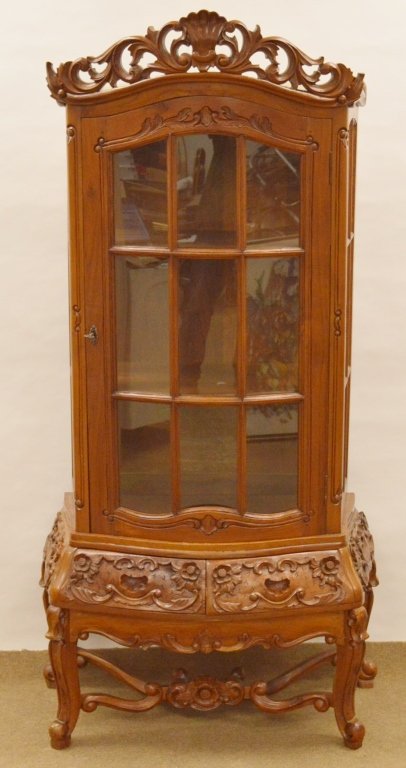 French Vitreen: Contemporary French Vitreen or Curio Cabinet measures 73" x 30" x 19"