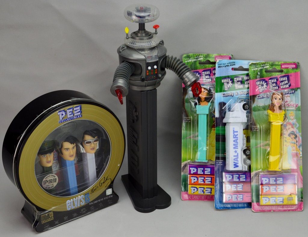 PEZ Dispenser Grouping (1 of 4)