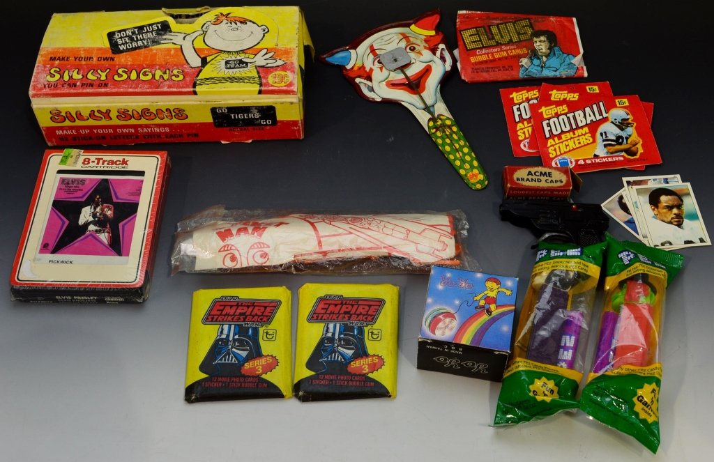 Toy Novelty Grouping (1 of 7)