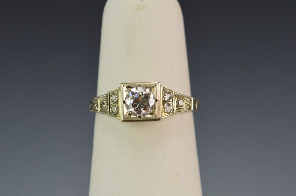 18K WG Diamond Ring (1 of 3)