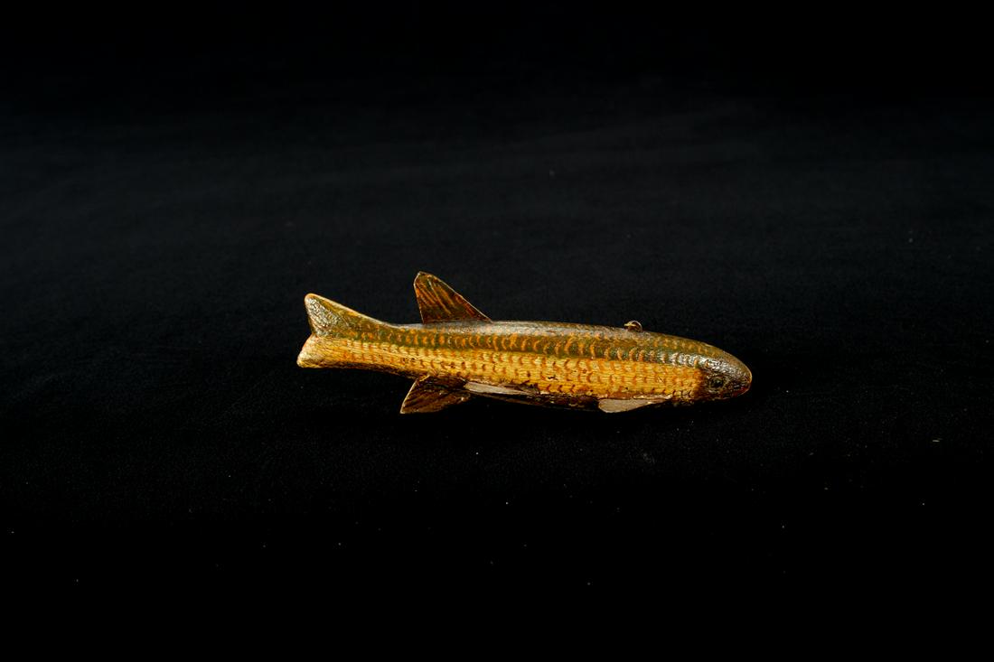 Gold-Scaled Fish Decoy (1 of 4)