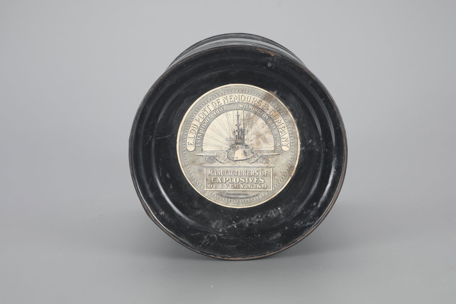 E.l. Du Pont de Nemours Powder Keg (1 of 4)