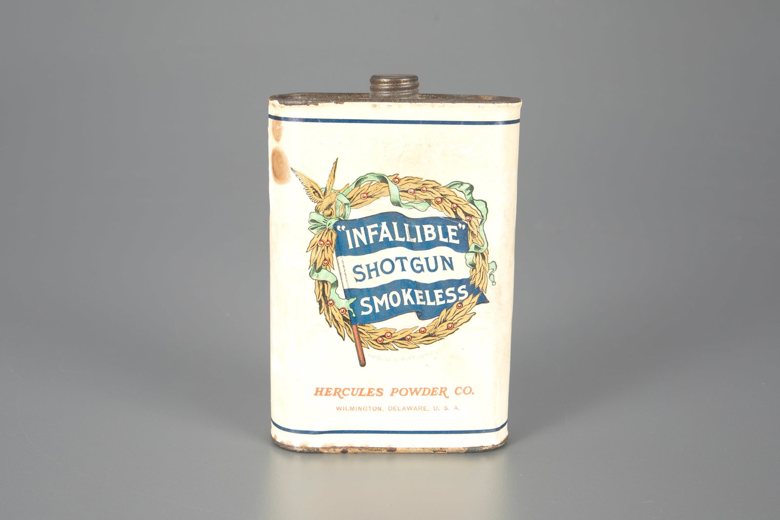 One Hercules Powder Tin (1 of 4)